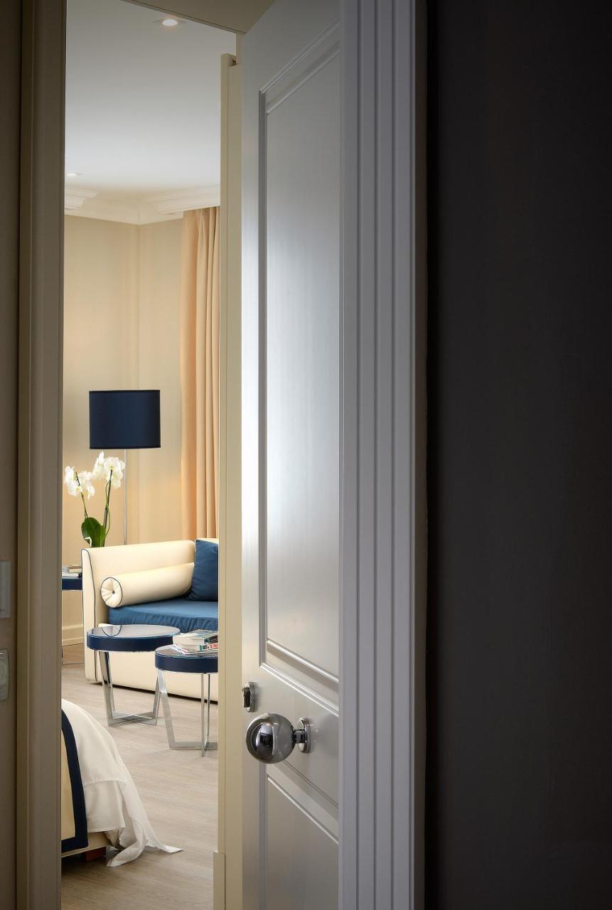 Grand & Riviera Hotel 4*