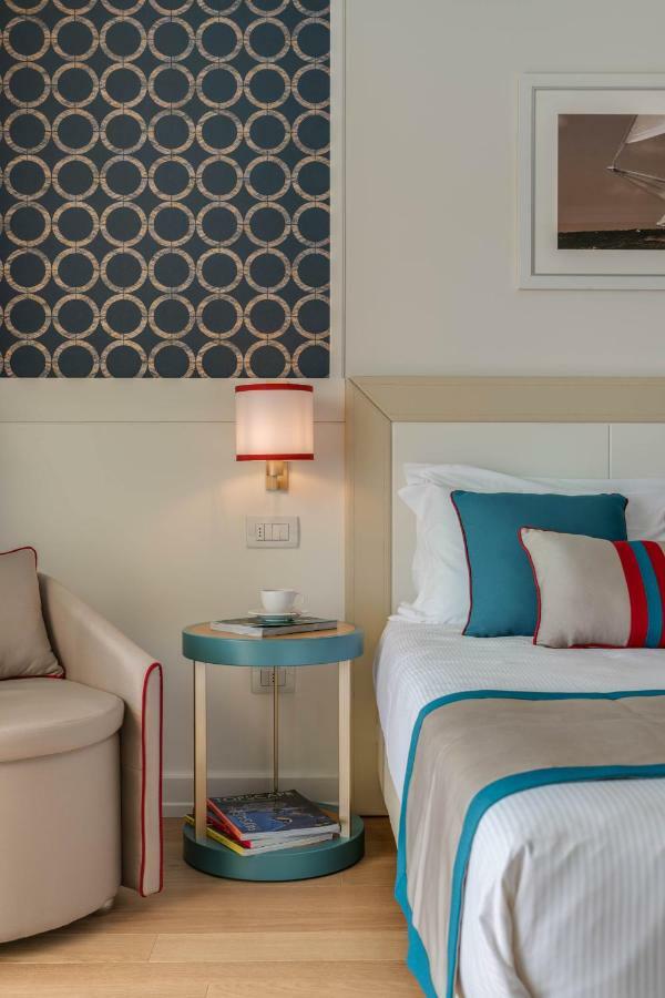 Hotel Grand & Riviera 4*