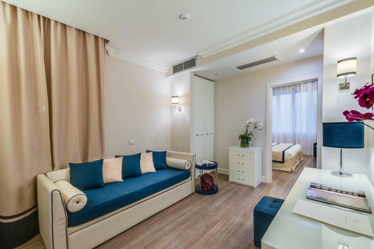 Grand & Riviera Hotel 4*